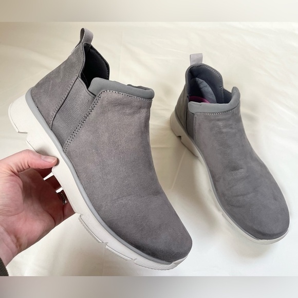 Ryka Charmer Water Resistant Gray Micro Suede Slip On Ankle Booties - Picture 1 of 8